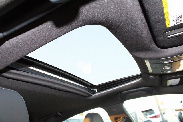 Certified 2025 Lexus IS 350 F Sport image 6