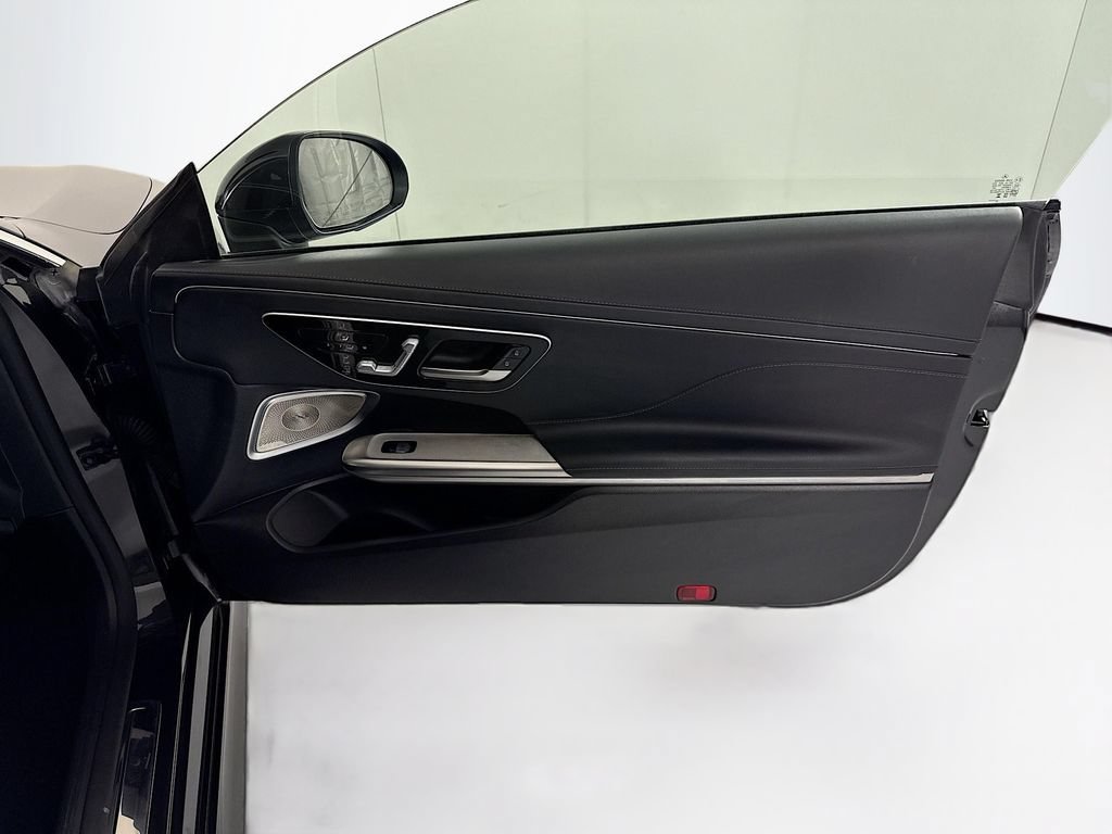 Certified 2025 Mercedes-Benz CLE 300 4MATIC Coupe image 25