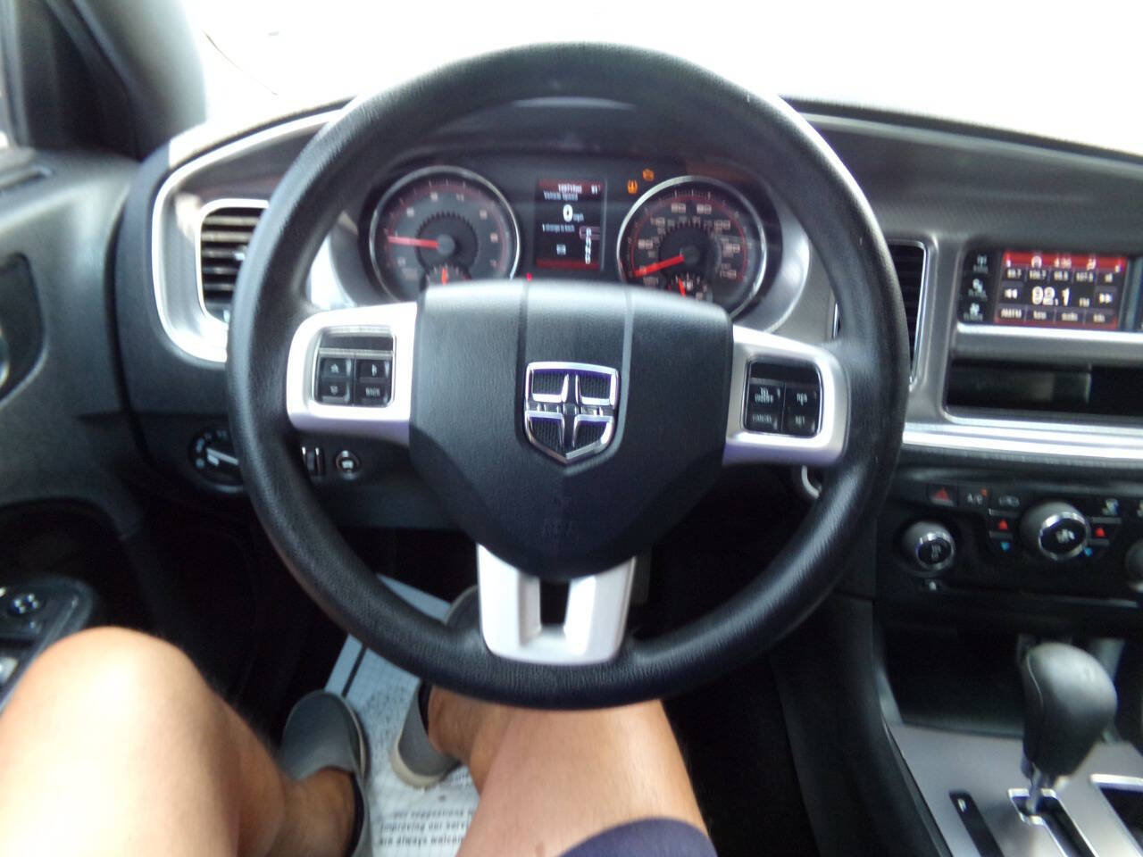 Used 2014 Dodge Charger SE RWD image 49