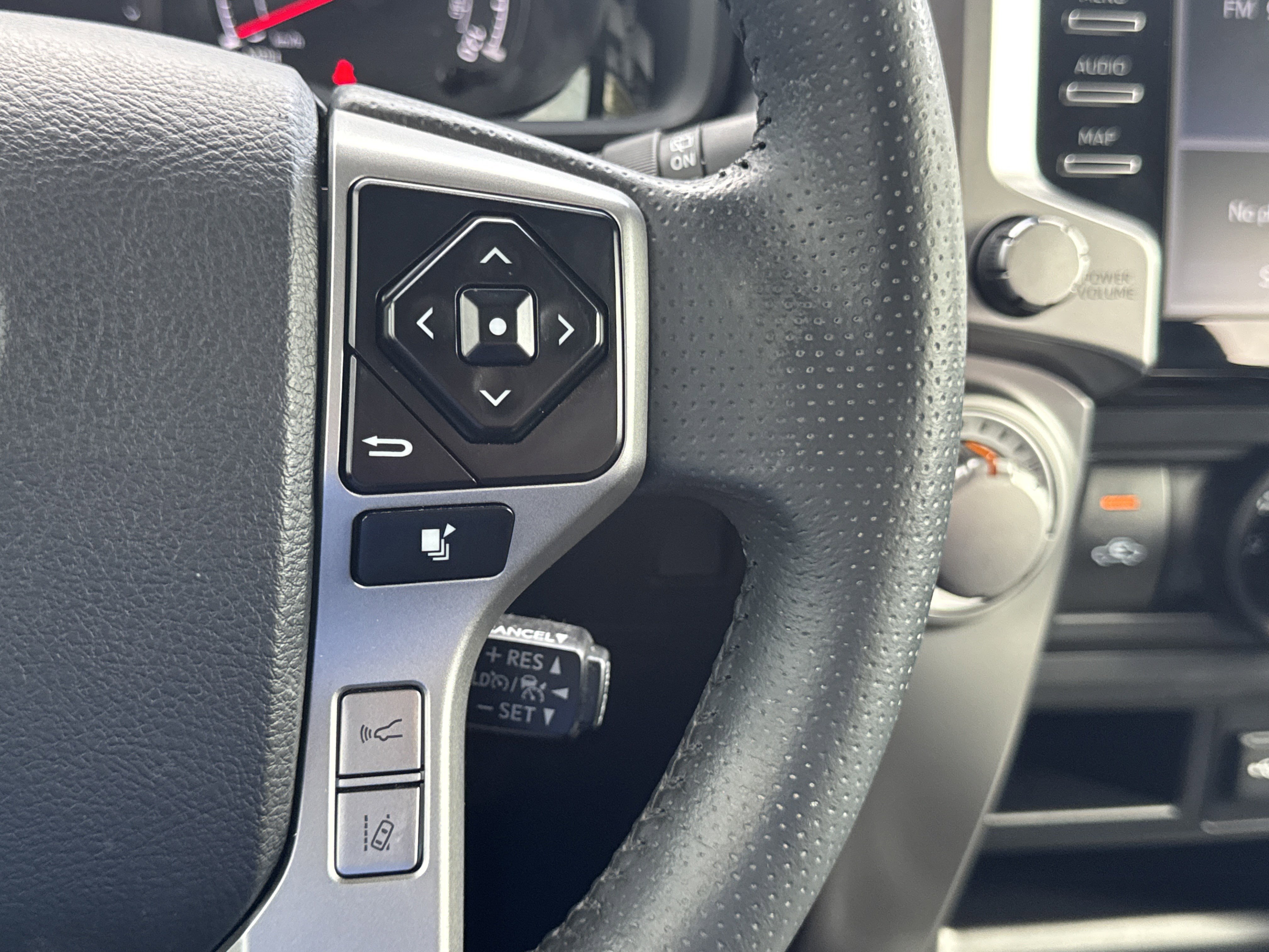 Used 2023 Toyota 4Runner SR5 RWD image 15