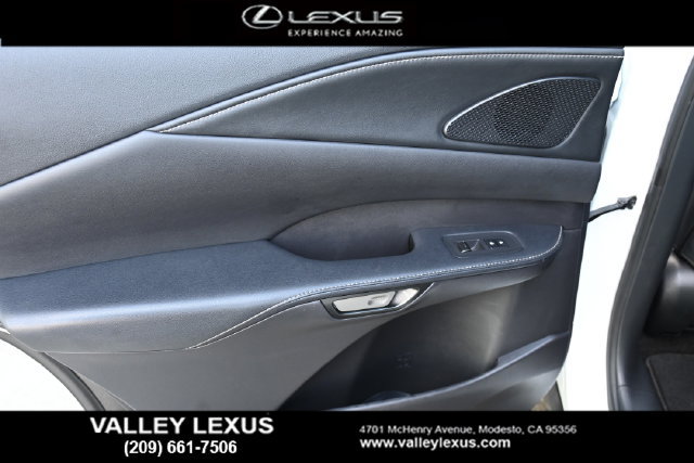 Used 2024 Lexus RX 350 Premium Plus w/ Cold Area Package FWD image 16