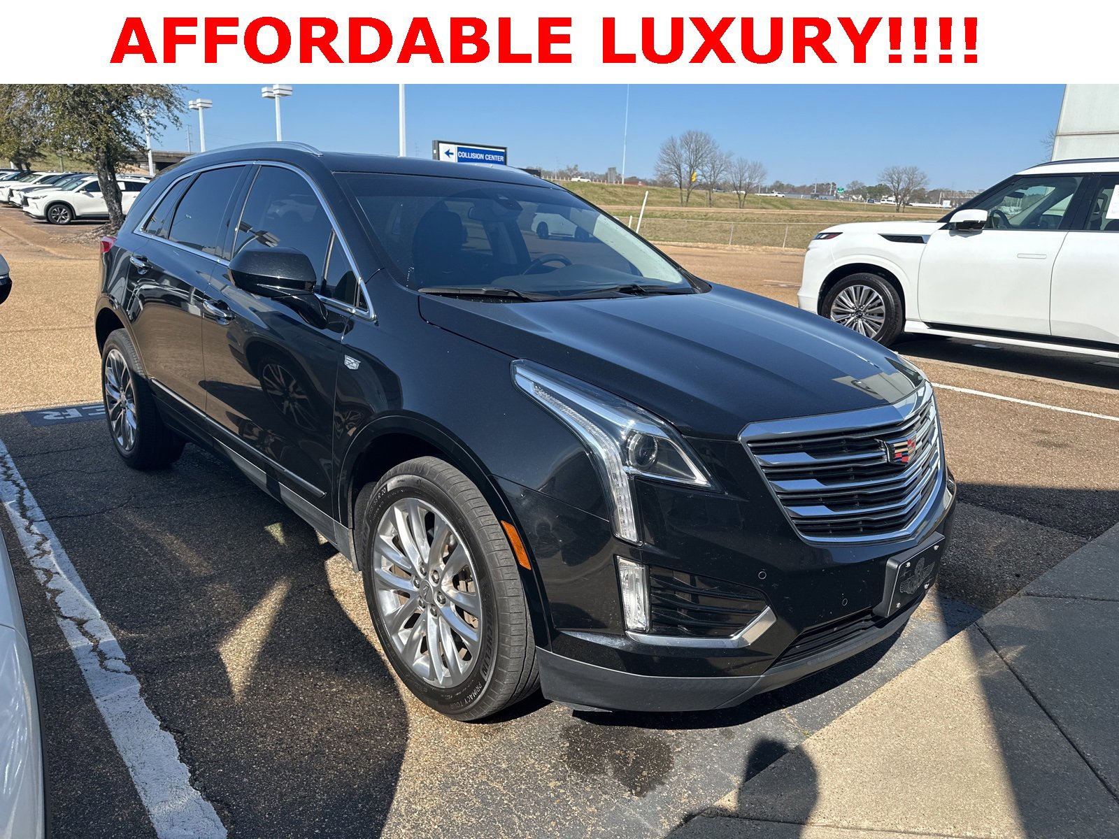 Used 2019 Cadillac XT5 Luxury image 2