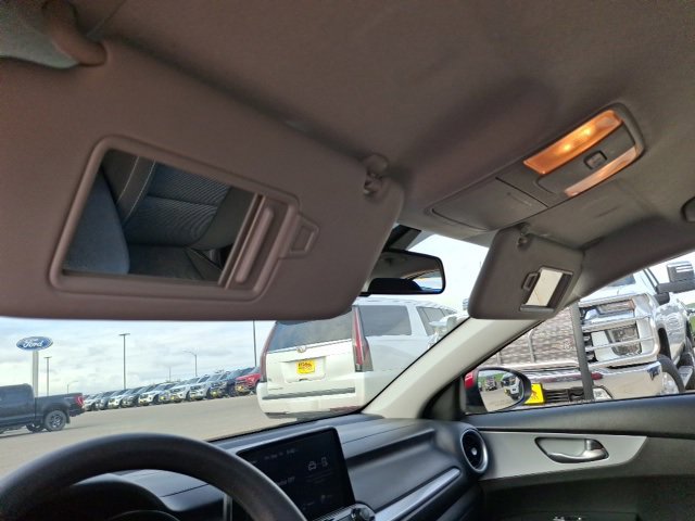 Used 2023 Kia Forte LXS image 32