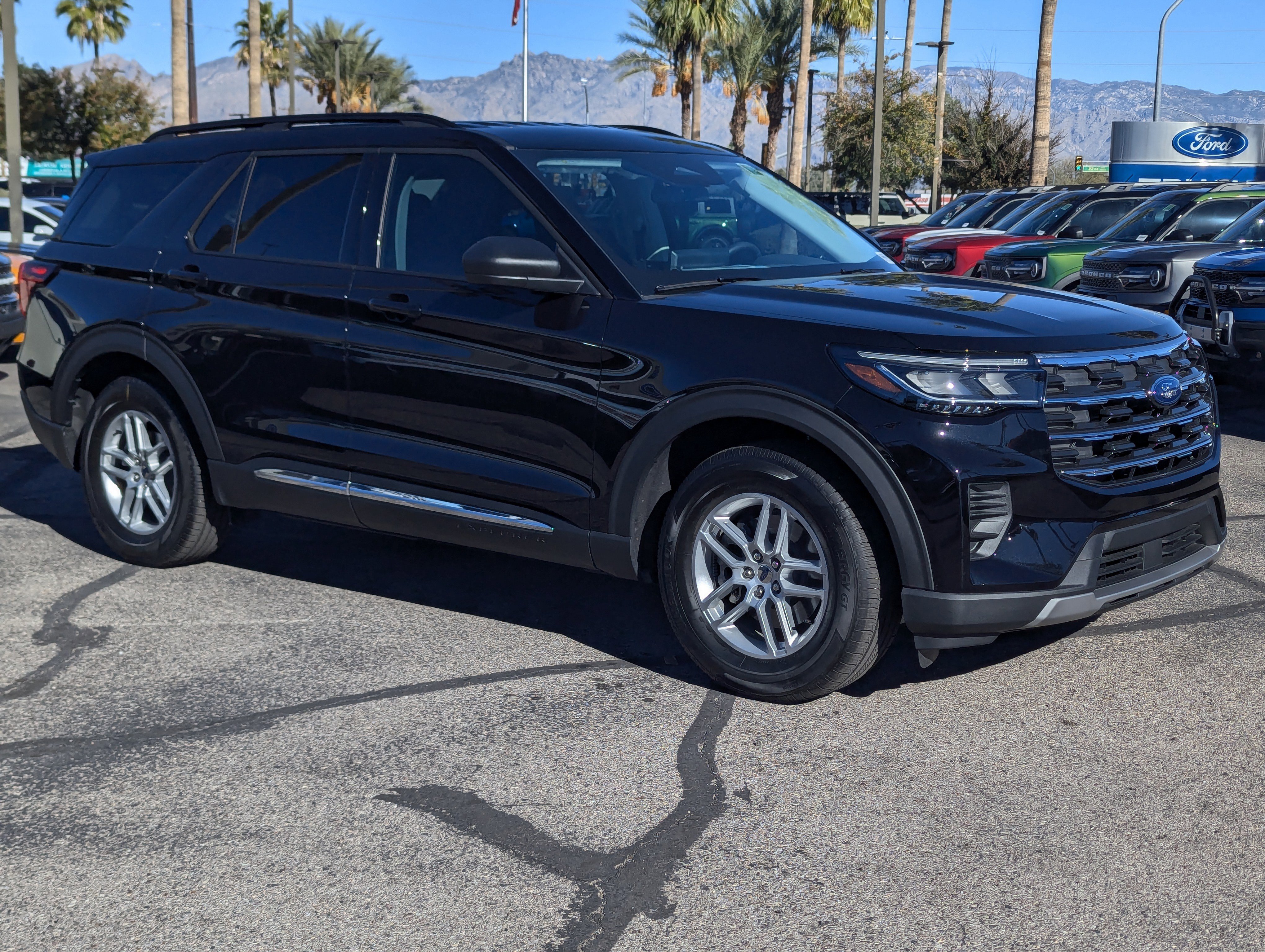 New 2025 Ford Explorer Active