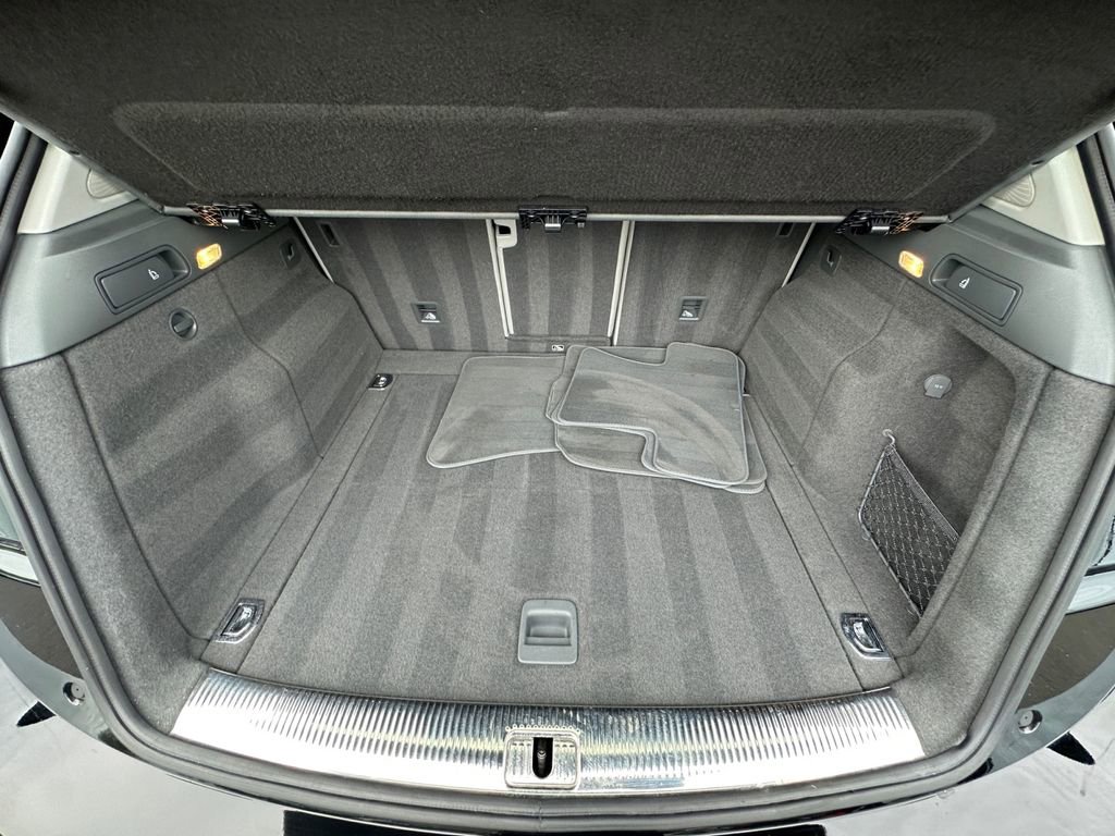 Used 2016 Audi Q5 2.0T Premium Plus AWD/4WD image 30