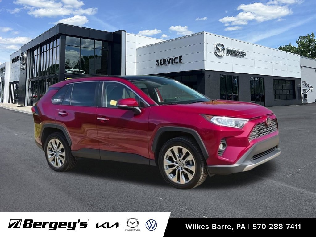 Used 2019 Toyota RAV4 Limited w/ Advanced Technology Package AWD/4WD image 2