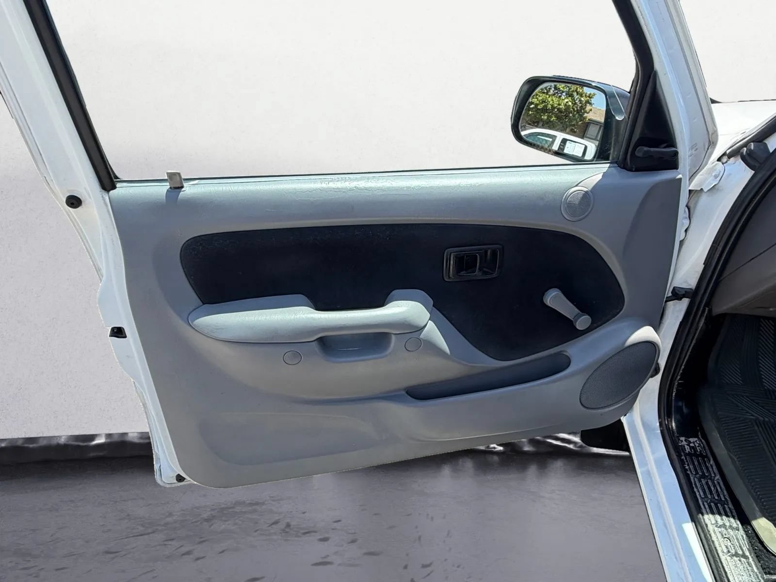 Used 2002 Toyota Tacoma 2WD Regular Cab image 14