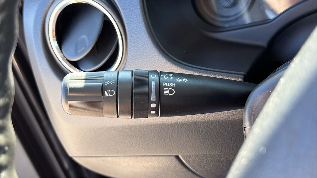 Used 2010 Jeep Patriot Sport image 16