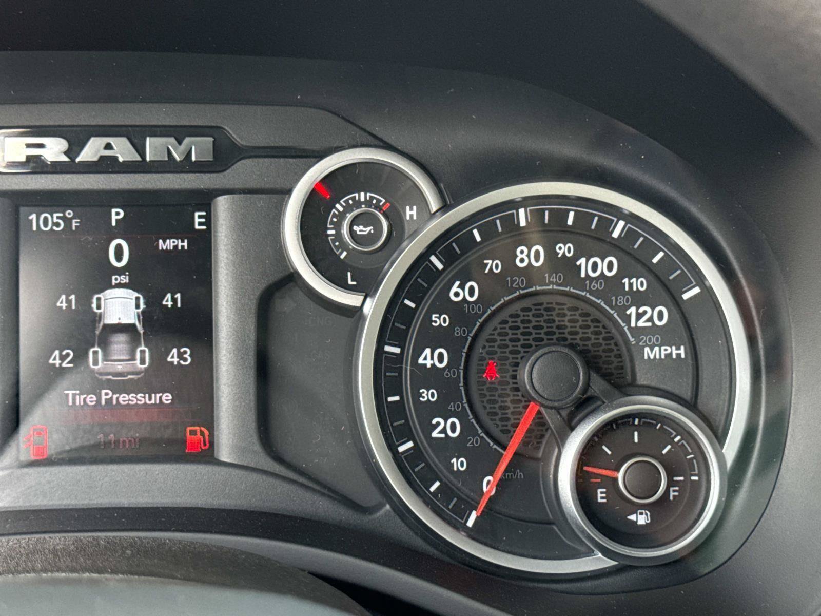 New 2026 RAM 1500 Express AWD/4WD image 21