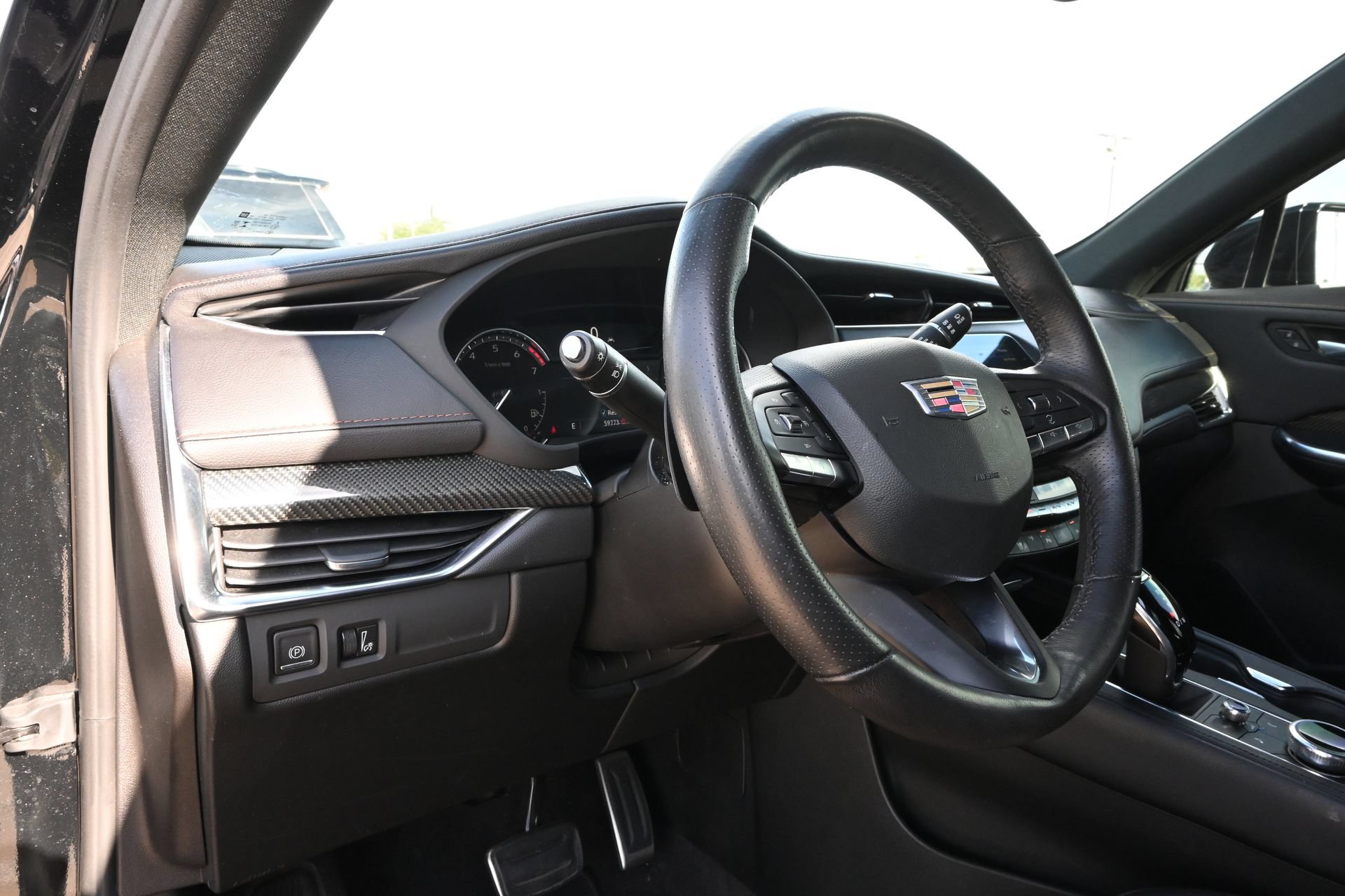 Certified 2022 Cadillac XT4 Sport w/ Comfort Package FWD image 16
