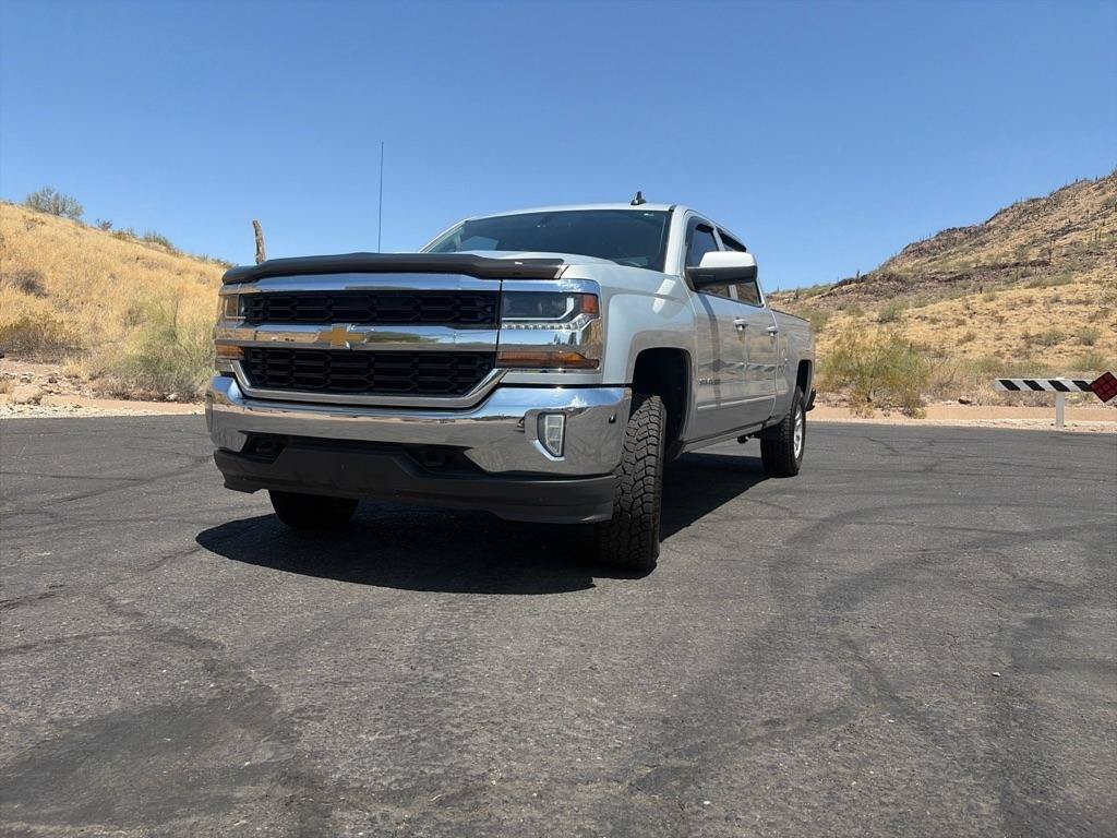 Used 2017 Chevrolet Silverado 1500 LT w/ All Star Edition AWD/4WD image 2