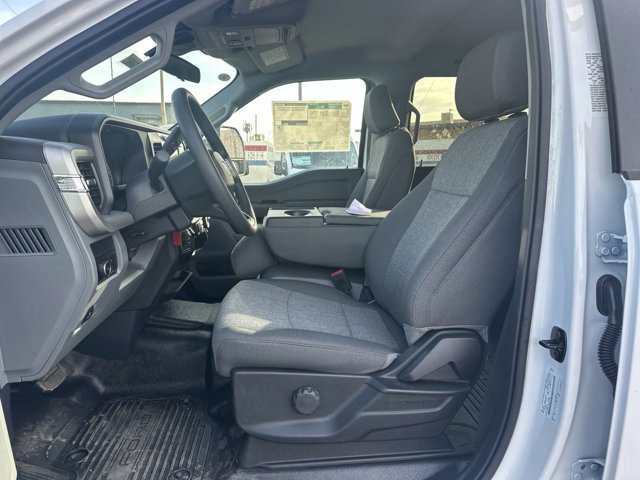 New 2024 Ford F550 2WD Crew Cab Super Duty image 38