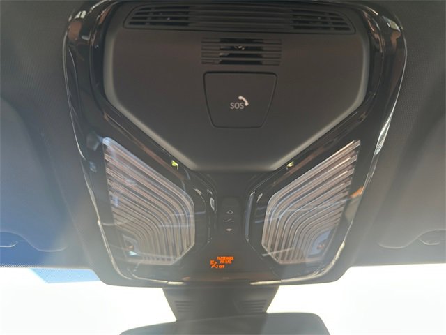 Used 2024 BMW 330i xDrive Sedan w/ Premium Package image 25