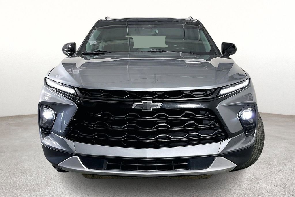 Used 2024 Chevrolet Blazer LT w/ Convenience Package FWD image 5