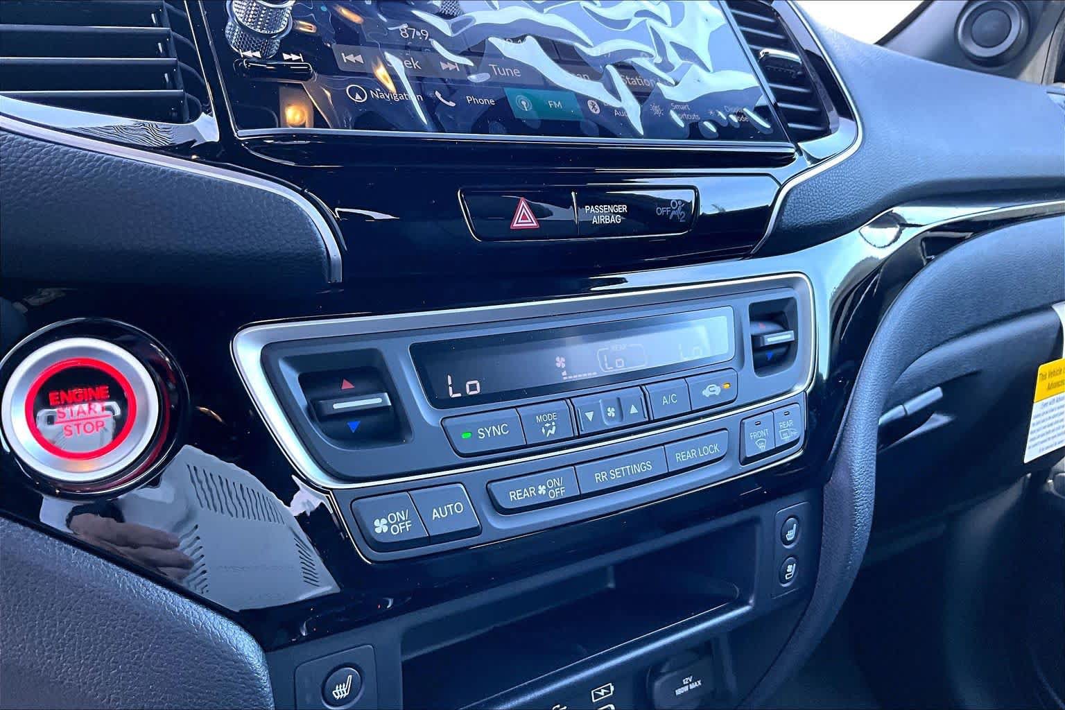 New 2026 Honda Ridgeline Black Edition image 19