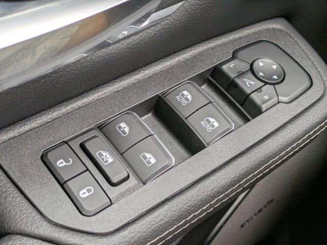 New 2026 RAM 1500 Laramie w/ Night Edition AWD/4WD image 19