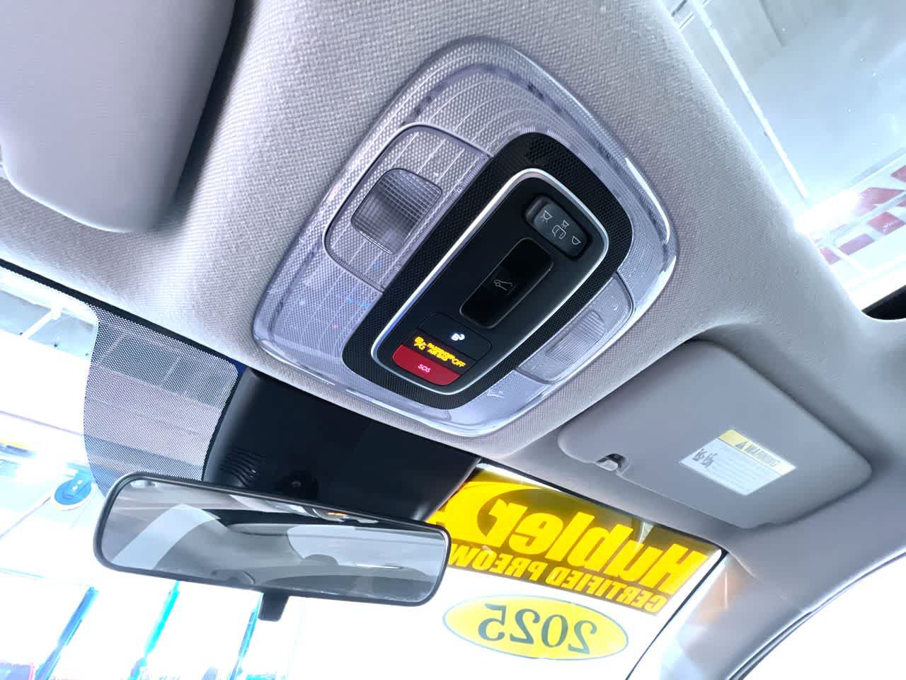 Used 2025 Hyundai Elantra SEL FWD image 35