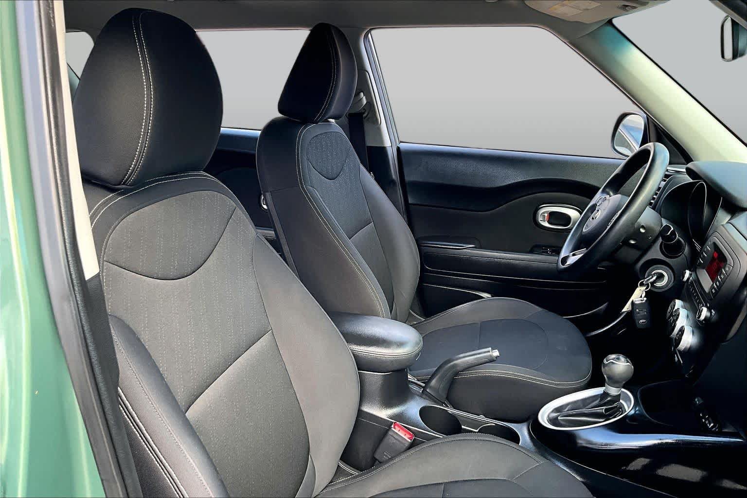 Used 2014 Kia Soul FWD image 9