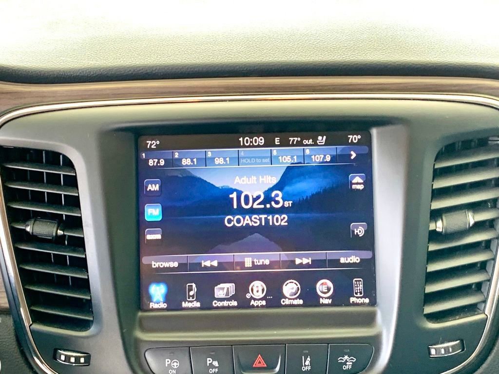 Used 2015 Chrysler 200 C w/ Navigation & Sound Group I image 15