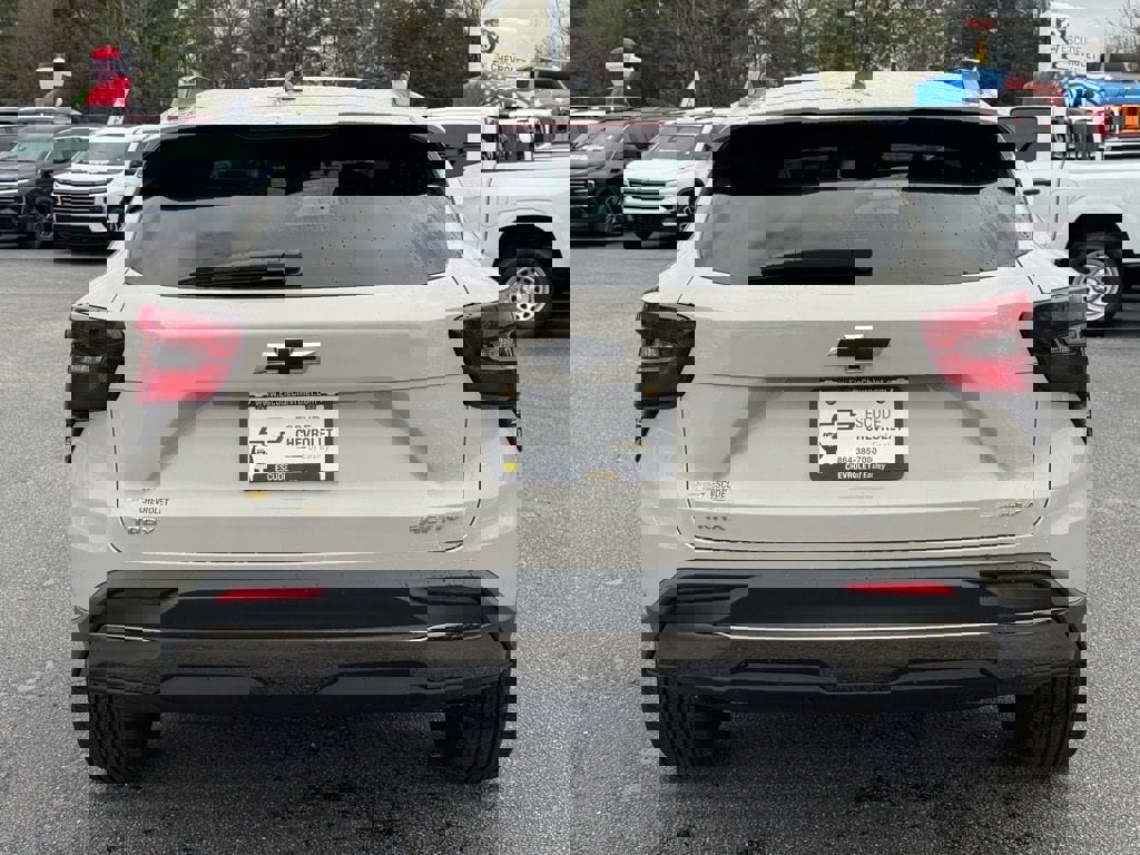 New 2026 Chevrolet Trax ACTIV w/ Sunroof Package image 4