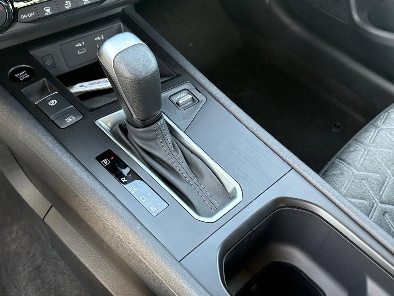 New 2026 Nissan Kicks SV w/ SV Premium Package FWD image 14