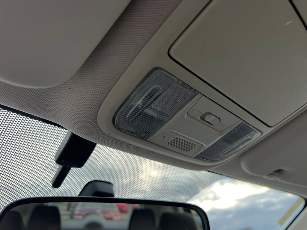 Used 2013 Honda CR-V LX image 33