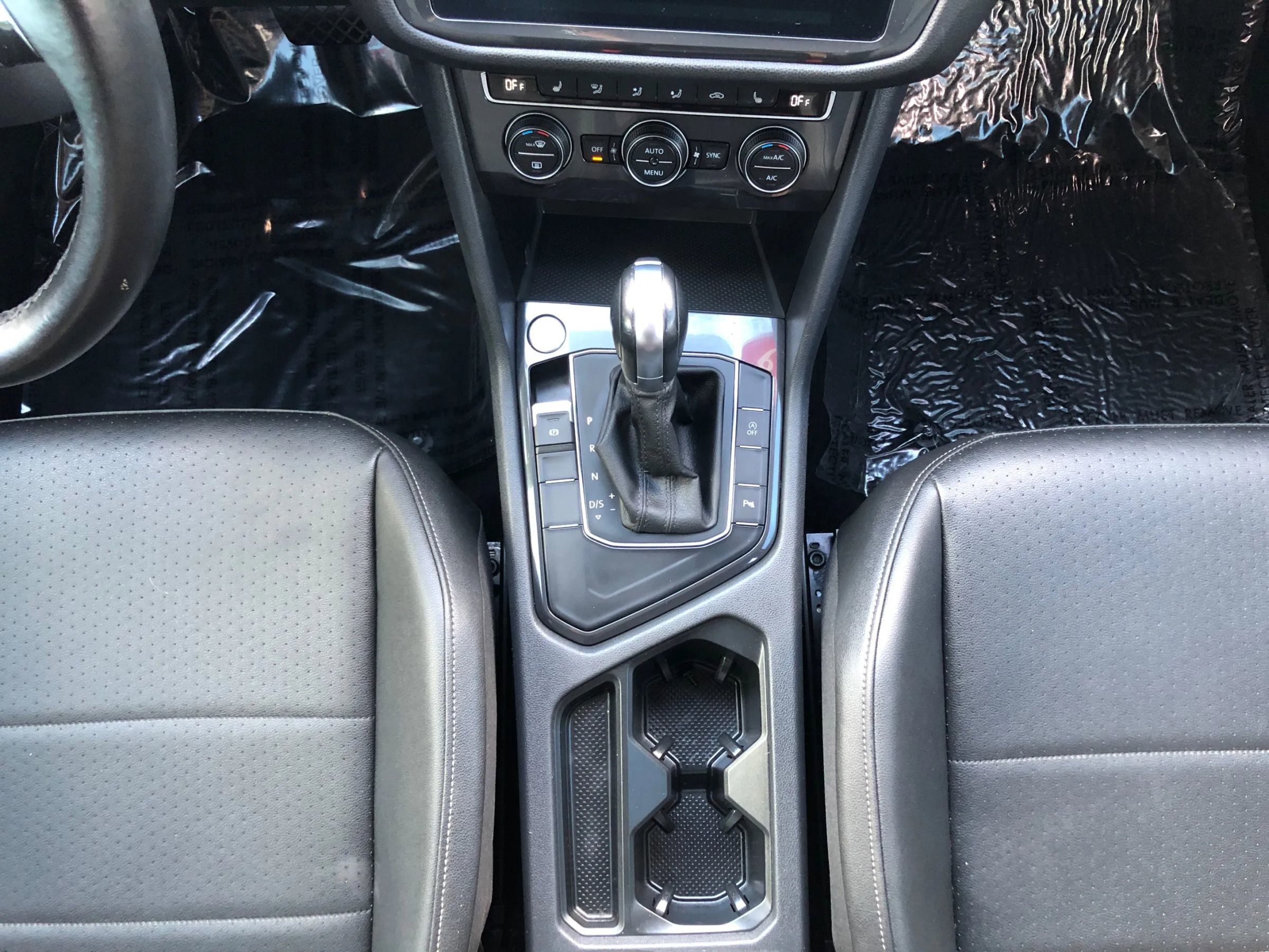 Used 2019 Volkswagen Tiguan SEL image 70