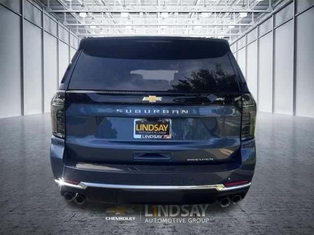 New 2026 Chevrolet Suburban Premier AWD/4WD image 6