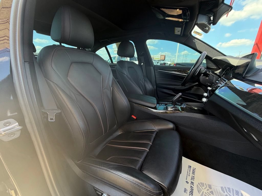 Used 2018 BMW 540i xDrive AWD/4WD image 39