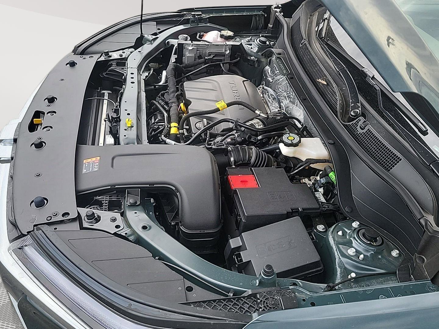 New 2025 Chevrolet Trax LT w/ LT Convenience Package image 28