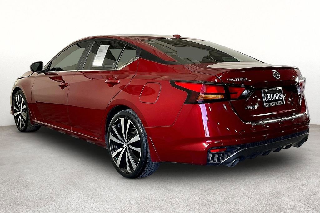 Used 2021 Nissan Altima 2.5 SR w/ SR Premium Package image 17