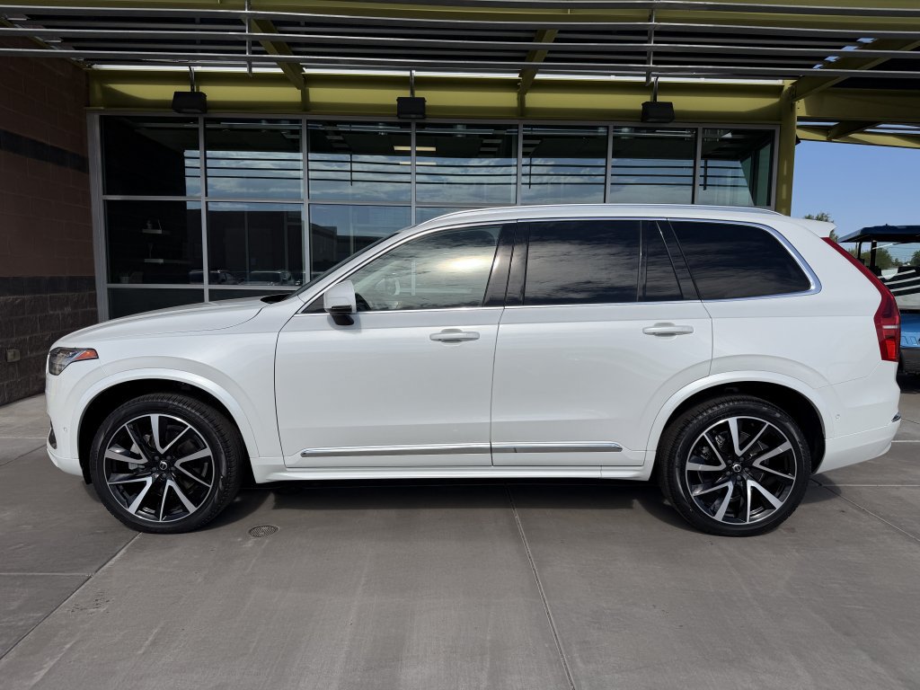 Used 2023 Volvo XC90 B6 Plus w/ Protection Package Premier AWD/4WD image 7