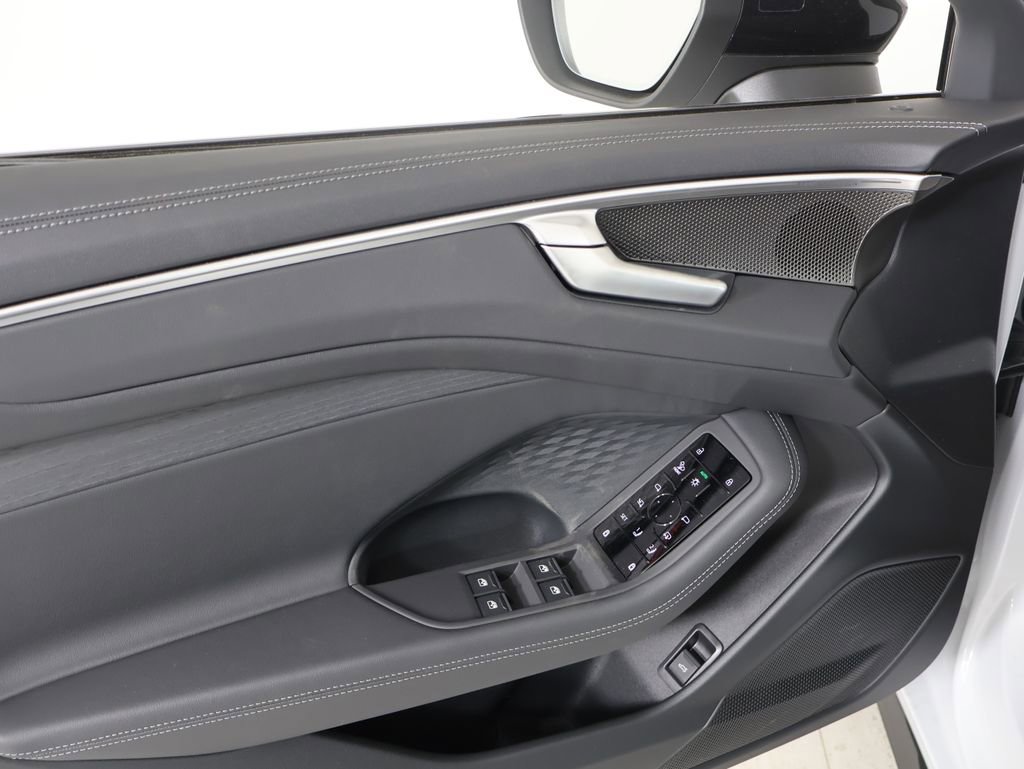 New 2026 Audi A6 Prestige image 21