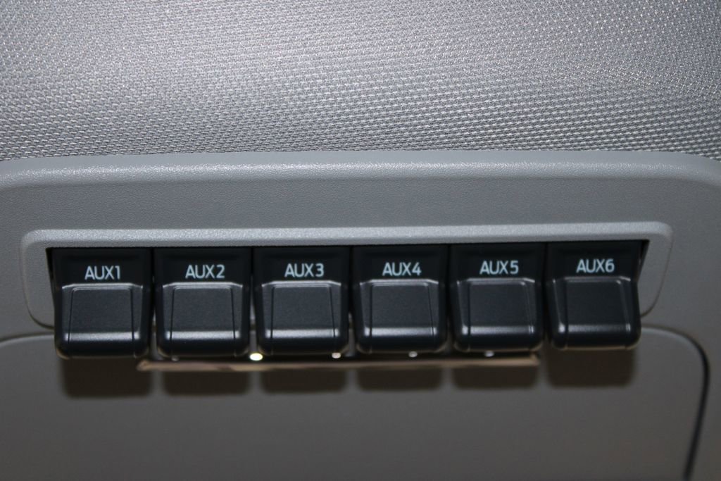 New 2026 Ford F250 Lariat w/ Black Appearance Package image 56