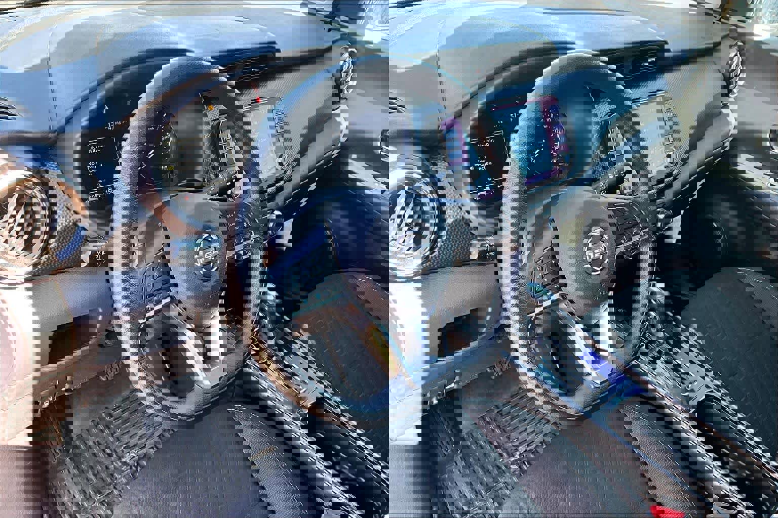 Used 2024 Nissan Kicks SV image 17