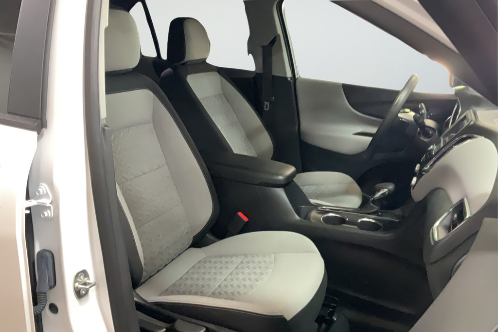 Certified 2024 Chevrolet Equinox LS w/ LS Convenience Package FWD image 20