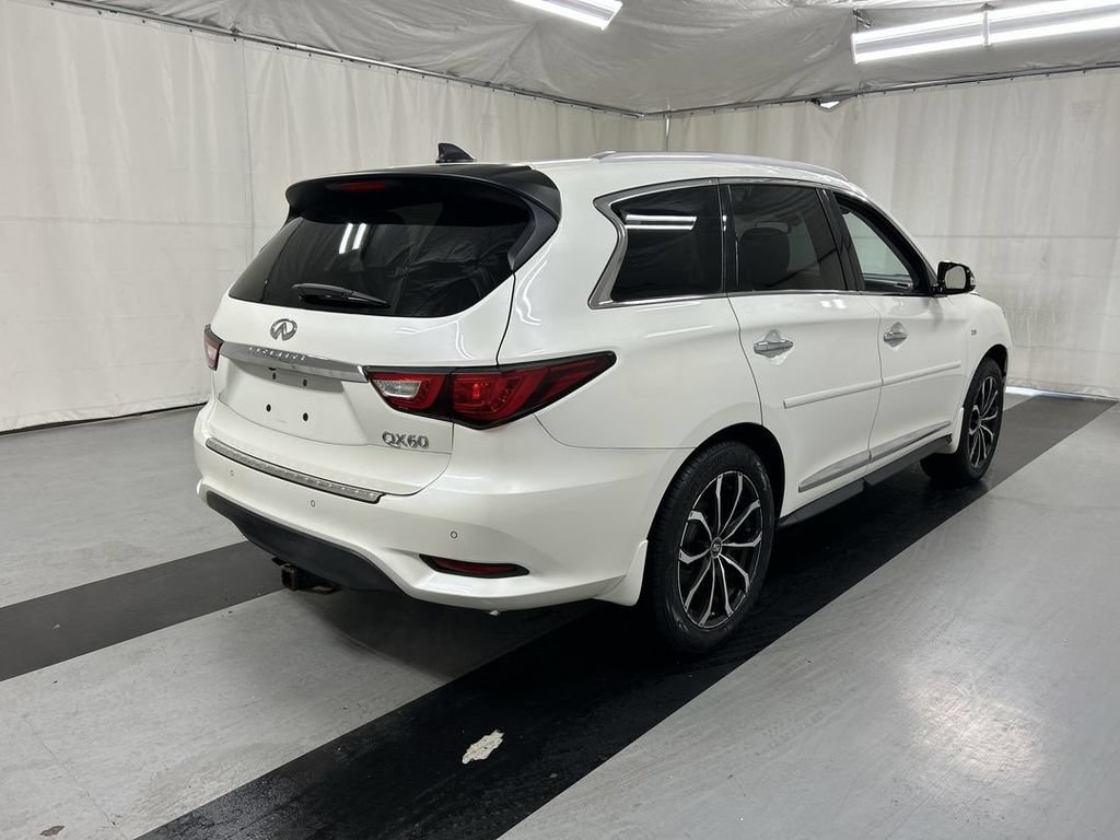 Used 2017 INFINITI QX60 Luxe w/ Premium Plus Package AWD/4WD image 2