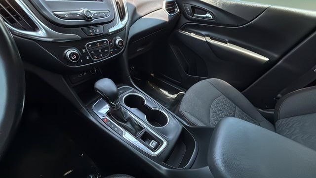 Used 2022 Chevrolet Equinox LT FWD image 14