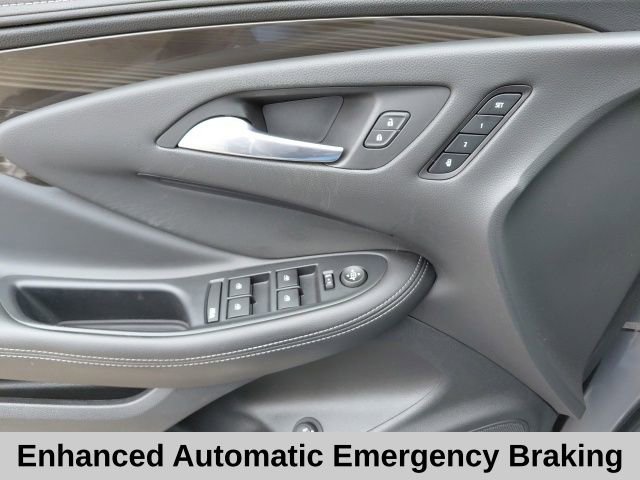 Used 2020 Buick Envision Premium w/ Driver Confidence Package image 15
