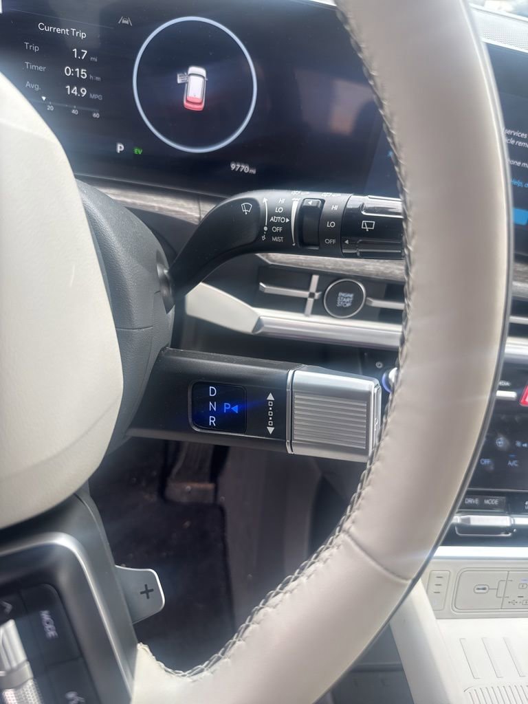 Used 2024 Hyundai Santa Fe Calligraphy image 26