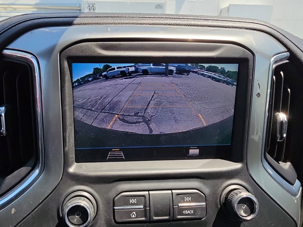 Used 2021 Chevrolet Silverado 1500 LT AWD/4WD image 14