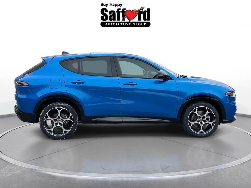 New 2025 Alfa Romeo Tonale w/ Premium Package AWD/4WD image 17