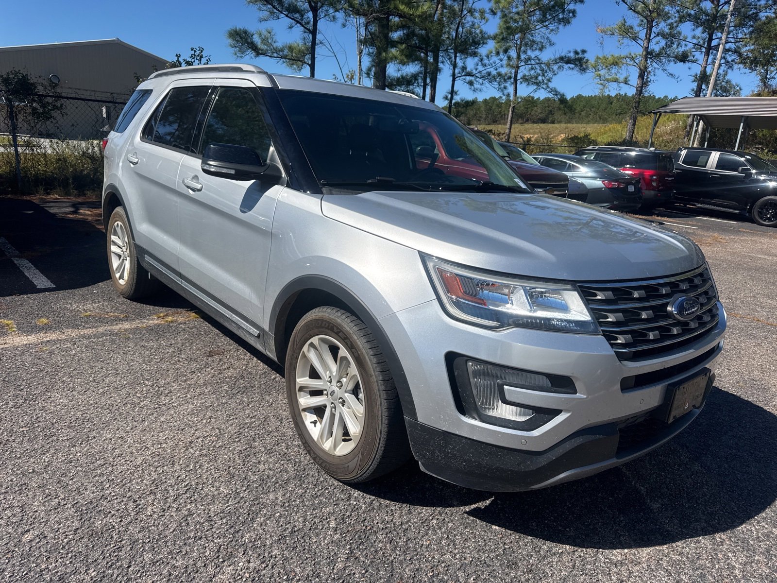 Used 2017 Ford Explorer XLT w/ Equipment Group 202A