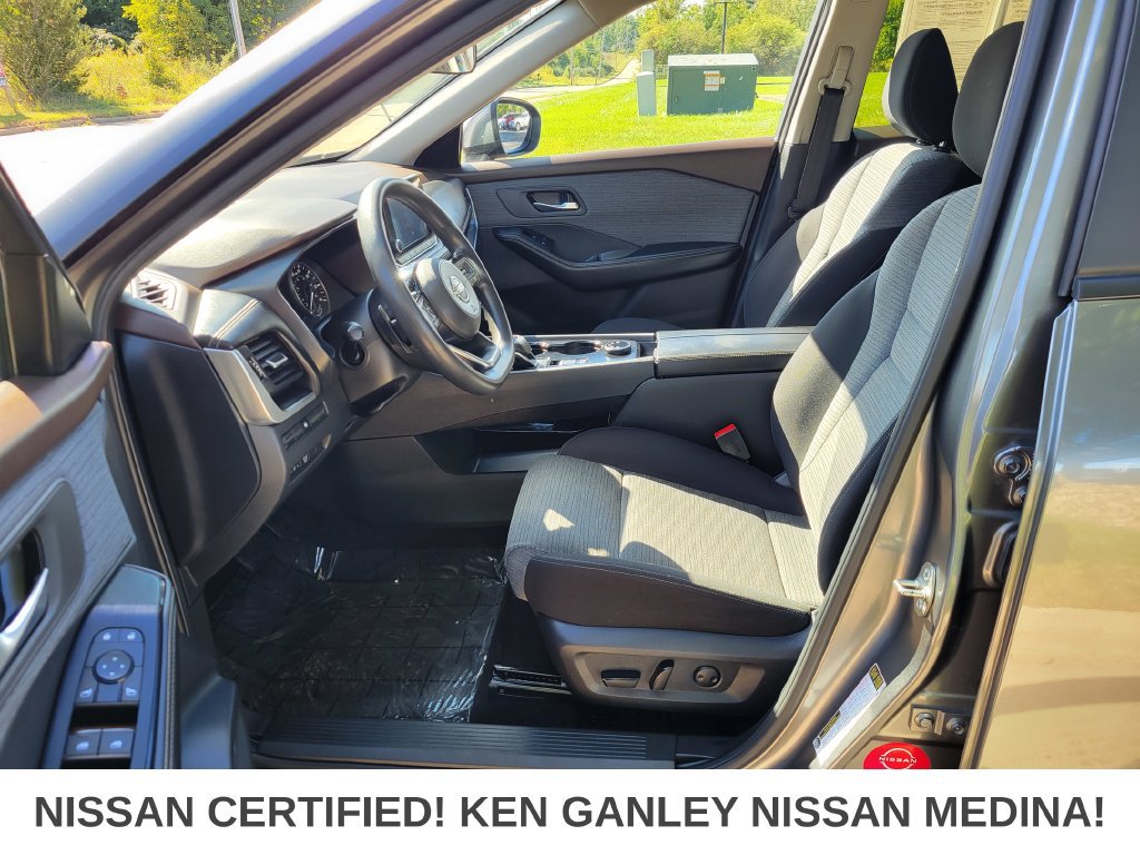 Certified 2023 Nissan Rogue SV AWD/4WD image 36