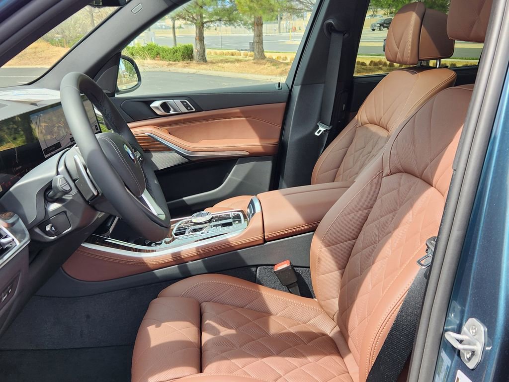New 2026 BMW X5 xDrive50e AWD/4WD image 10