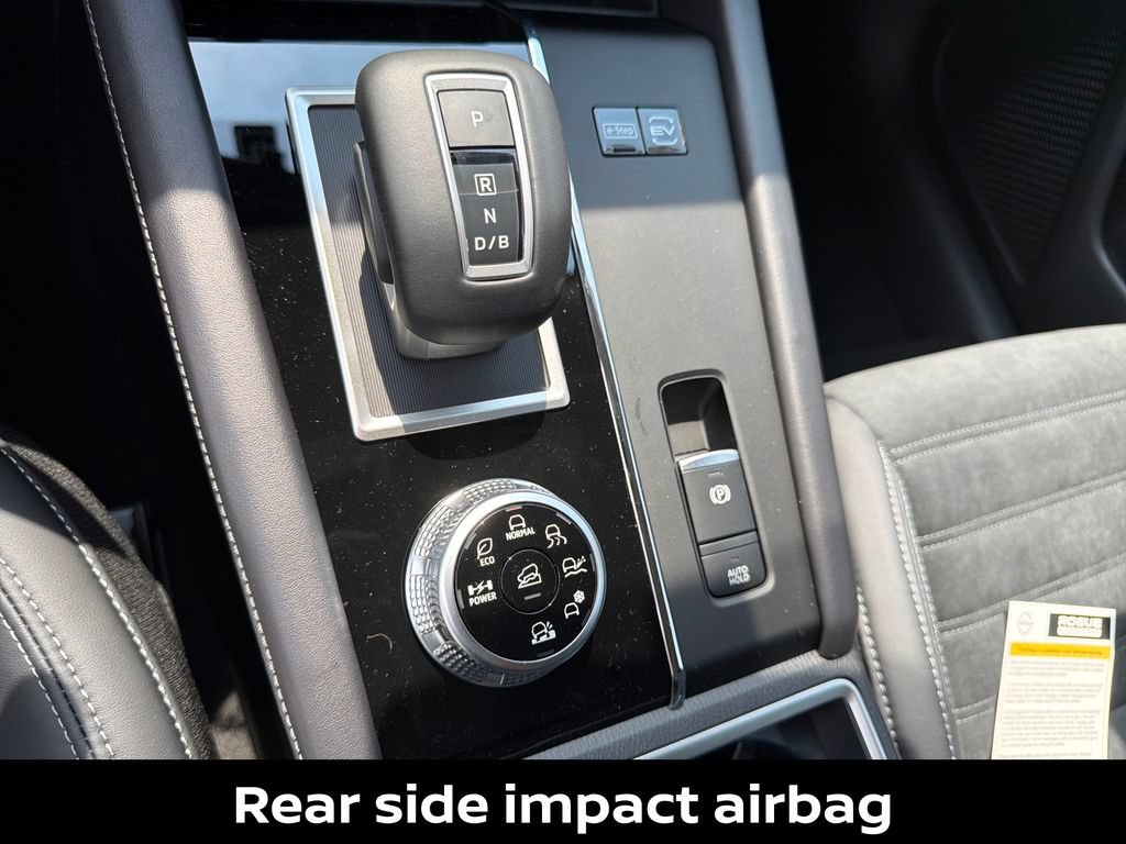 New 2026 Nissan Rogue SL AWD/4WD image 24