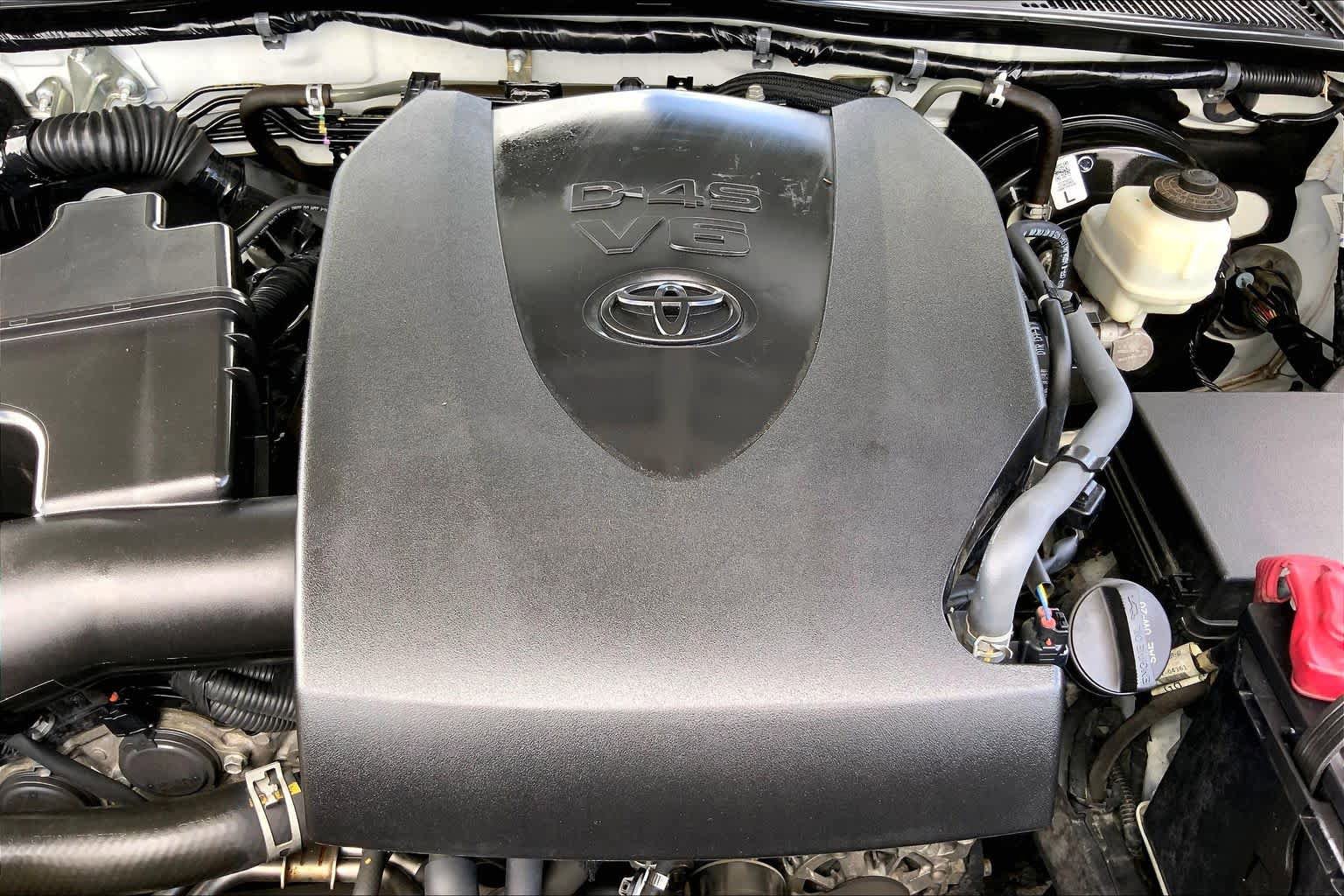 Used 2019 Toyota Tacoma TRD Sport w/ Technology Package AWD/4WD image 32