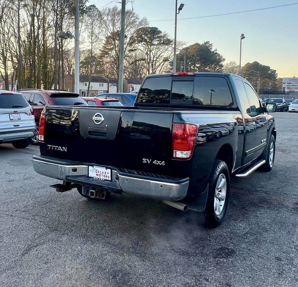 Used 2011 Nissan Titan SV w/ SV Value Truck Pkg AWD/4WD image 5
