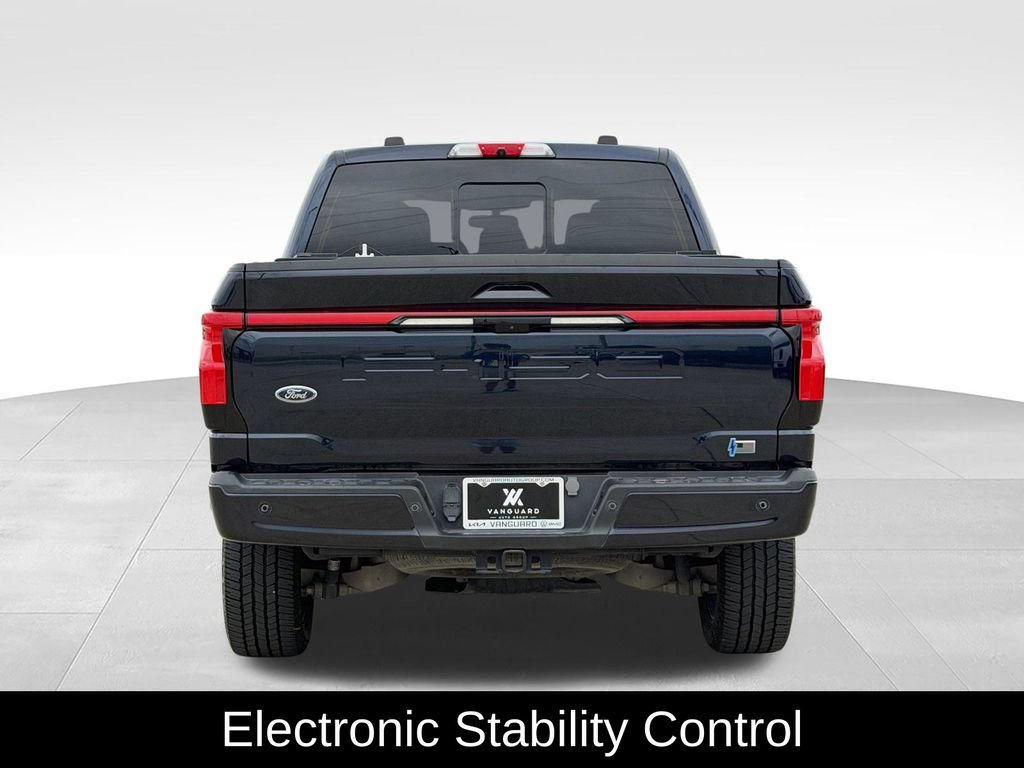 Used 2023 Ford F150 Lightning Platinum AWD/4WD image 8
