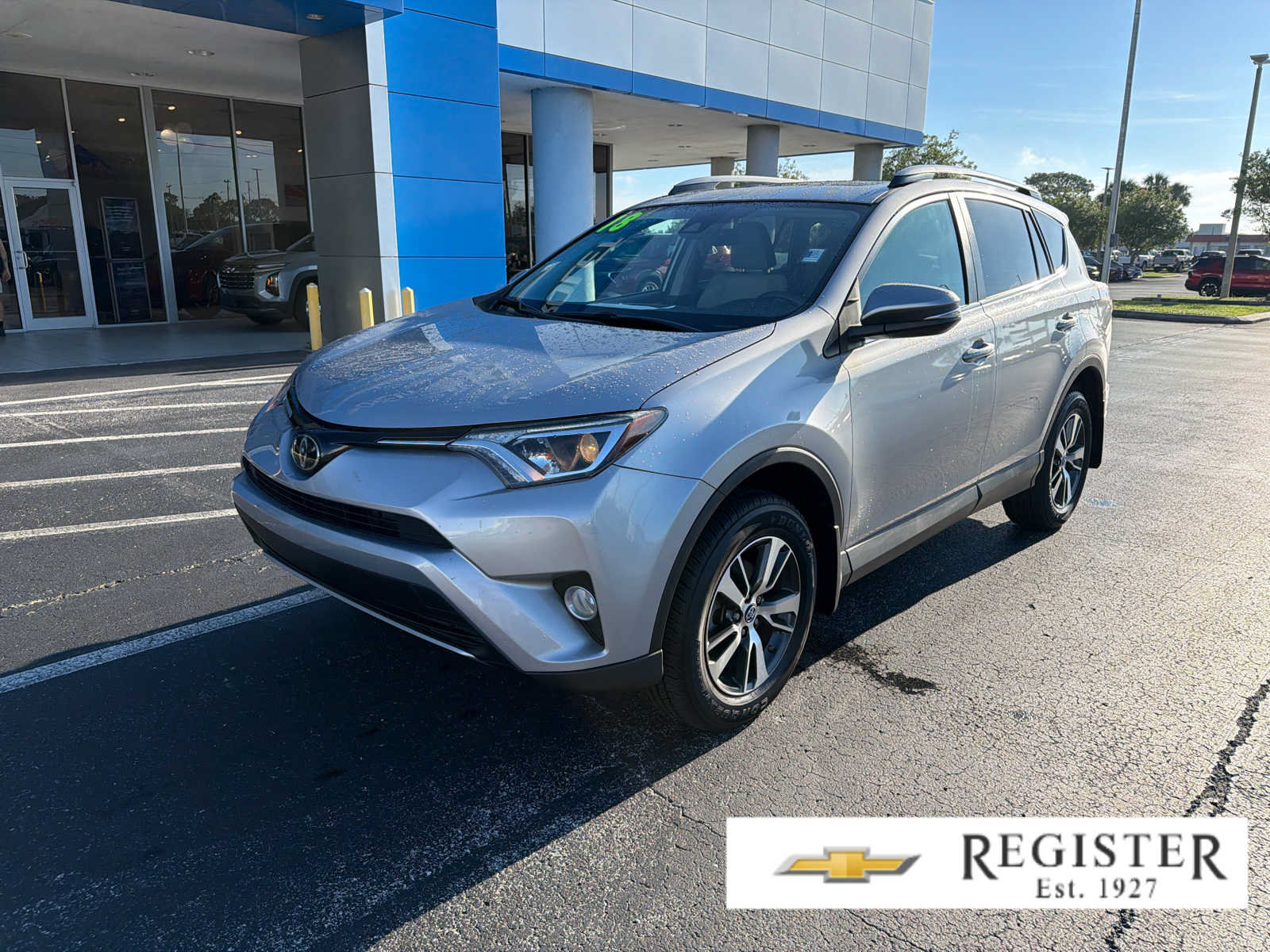 Used 2018 Toyota RAV4 XLE w/ Plus Extra Value Package AWD/4WD video 1